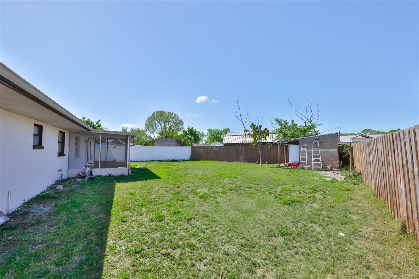 APOLLO BEACH UNIT ONE PT ONE - Residential