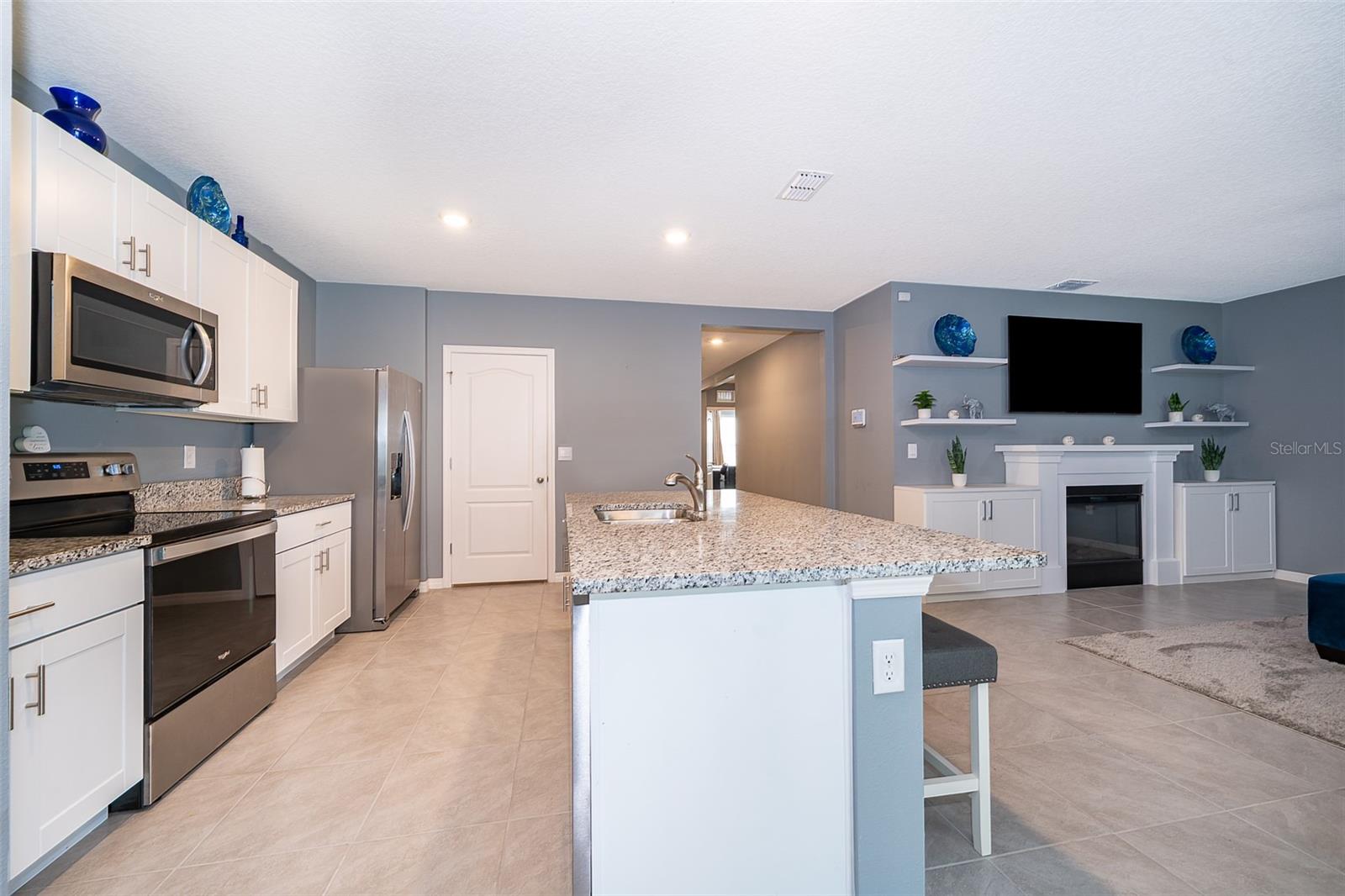 VICTORIA OAKS PH C - Residential Lease