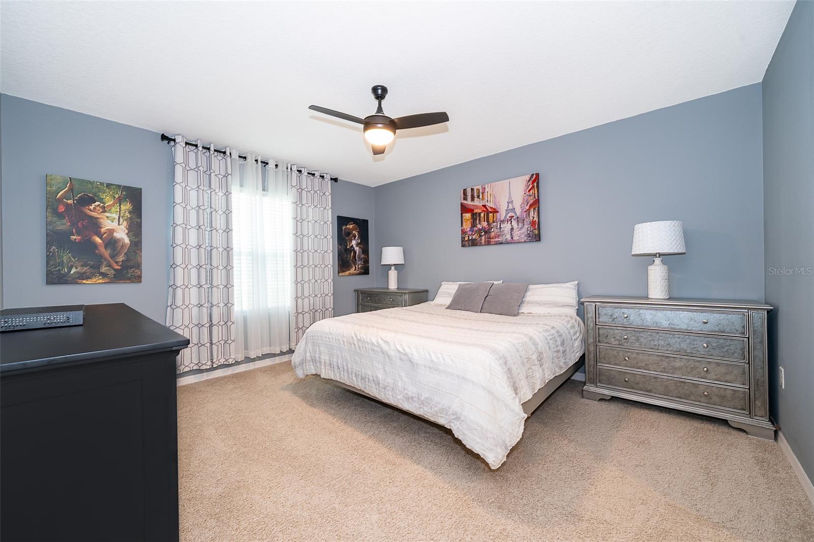 VICTORIA OAKS PH C - Residential Lease