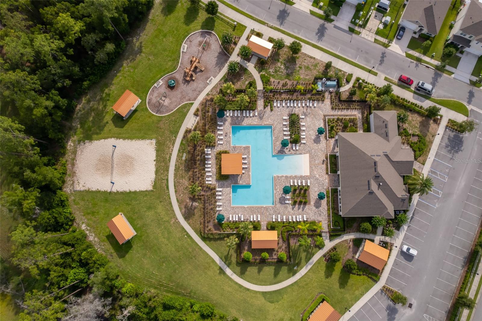 VICTORIA OAKS PH C - Residential Lease