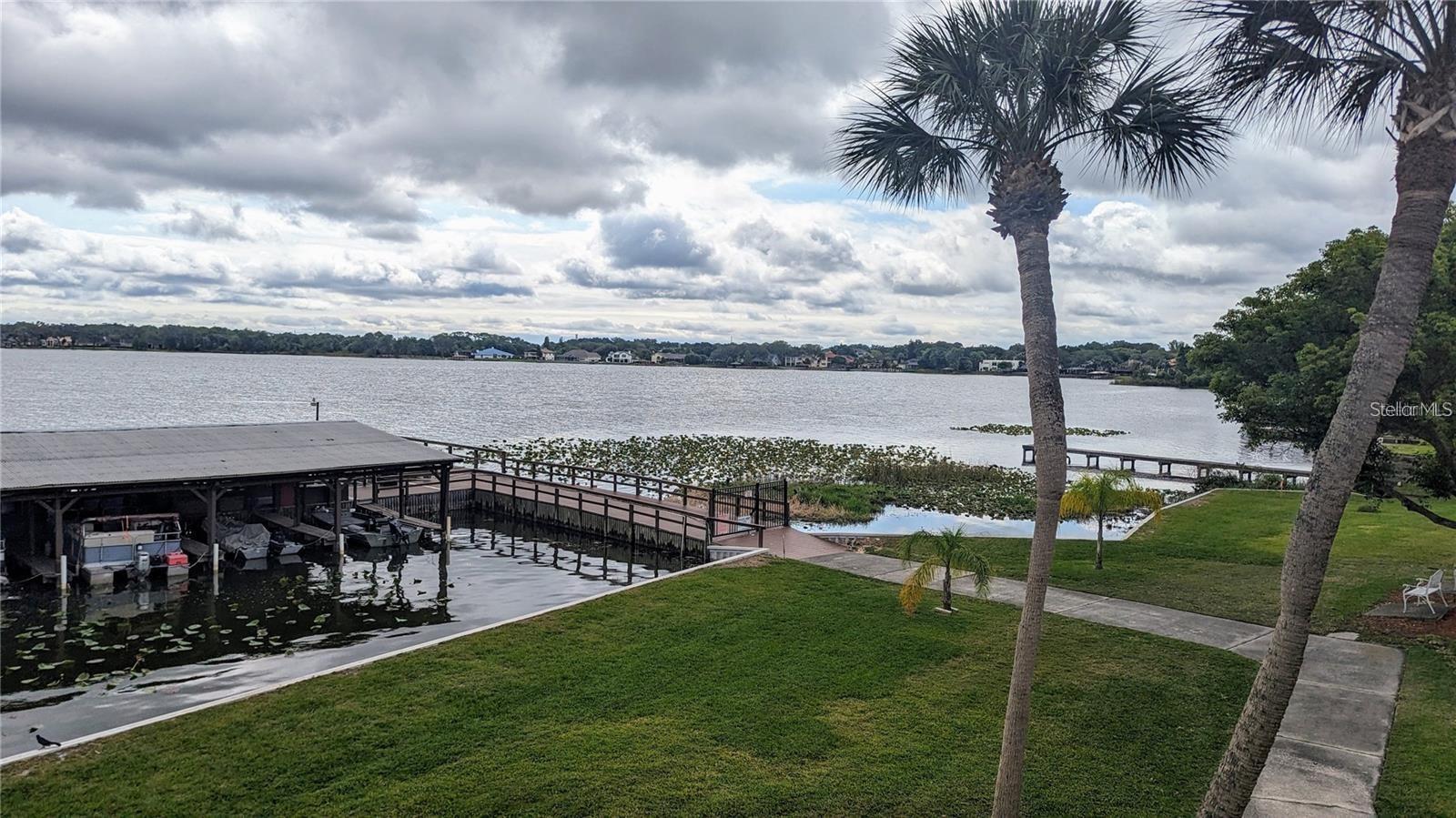 LAKESIDE HILLS ESTATES - Residential