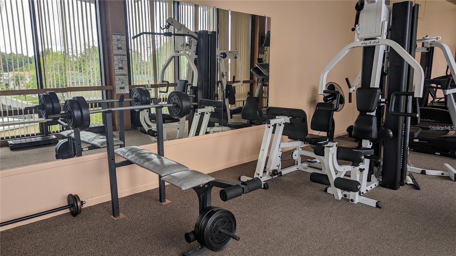 LAKESIDE HILLS ESTATES - Residential