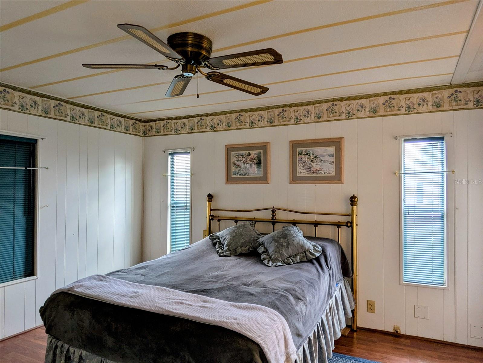 LAKESIDE HILLS ESTATES - Residential