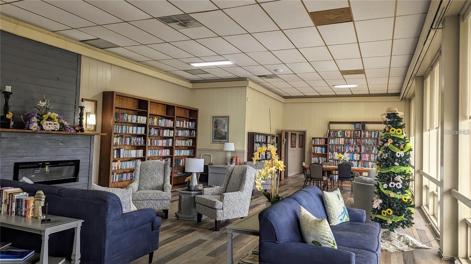 LAKESIDE HILLS ESTATES - Residential