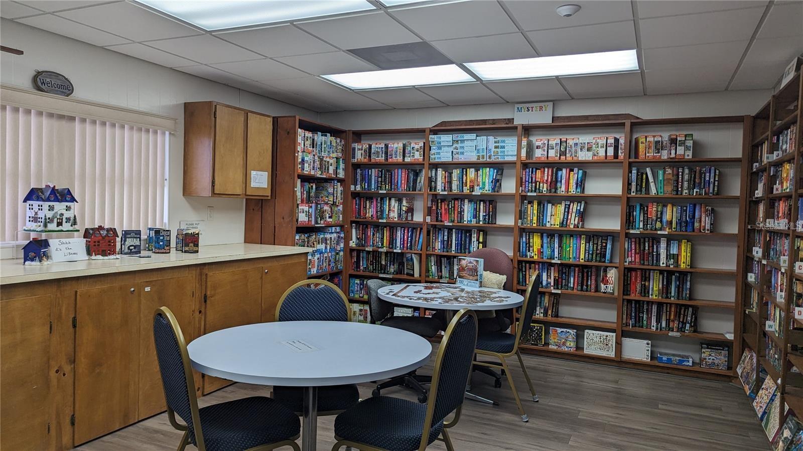 LAKESIDE HILLS ESTATES - Residential