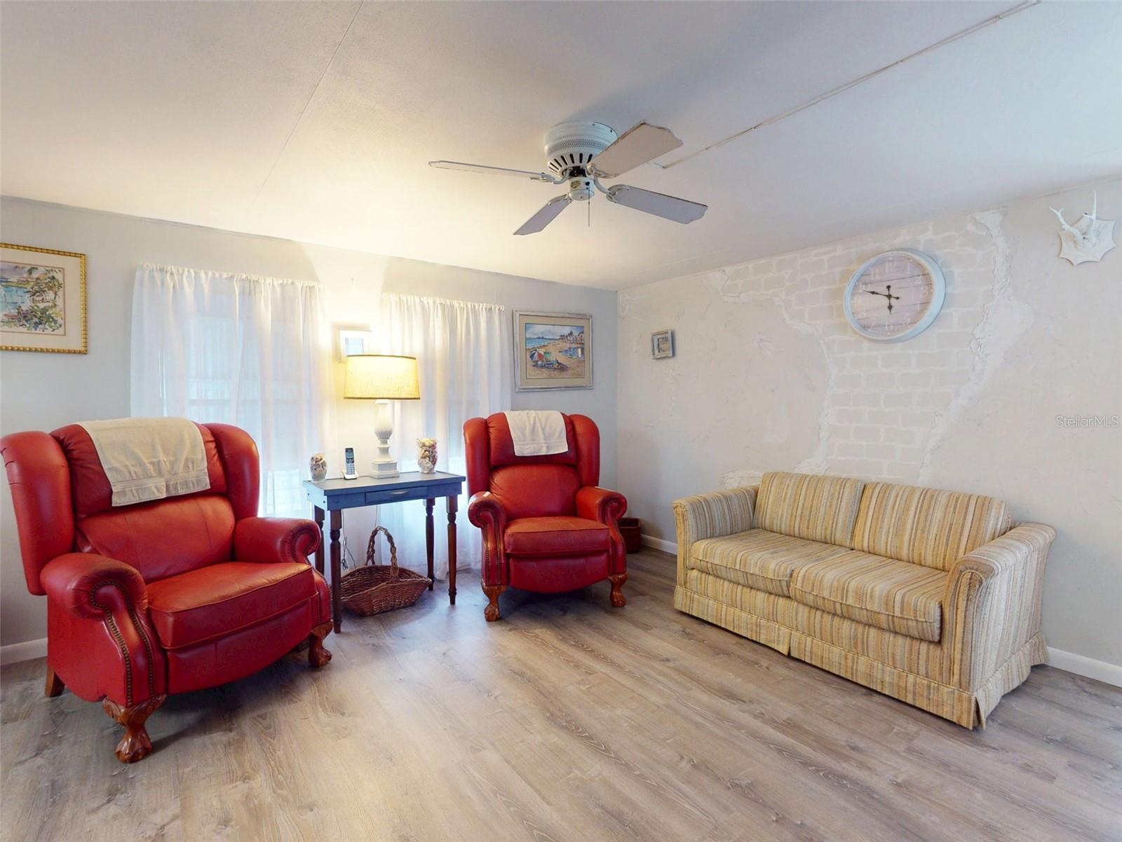 FRIENDLY SHORES COOP - Residential