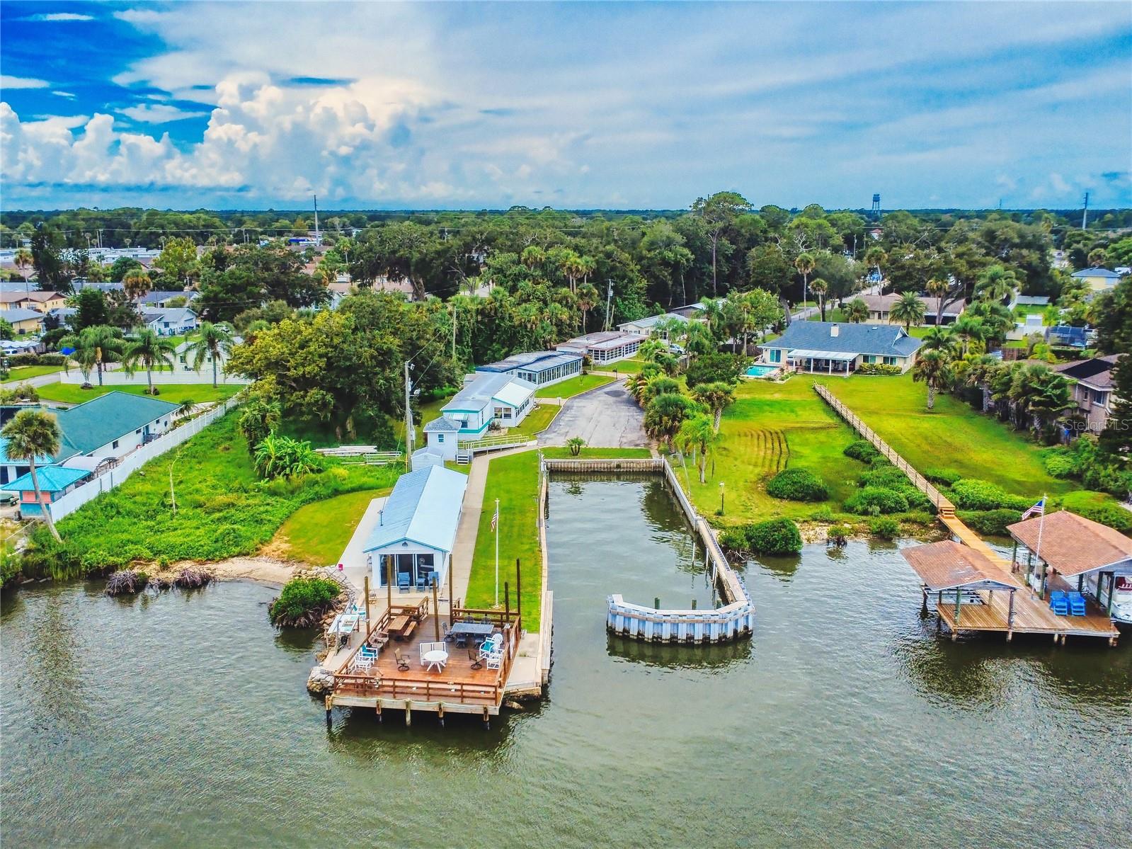 FRIENDLY SHORES COOP - Residential