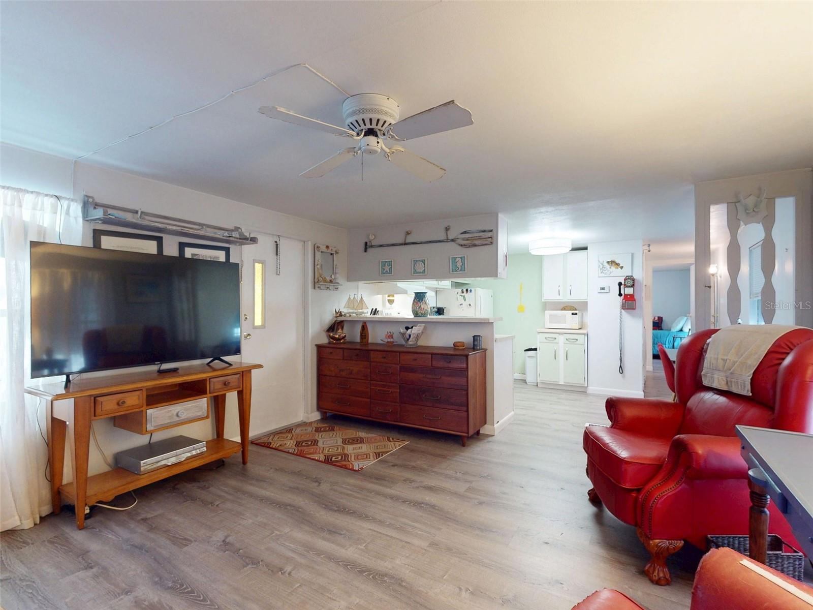 FRIENDLY SHORES COOP - Residential