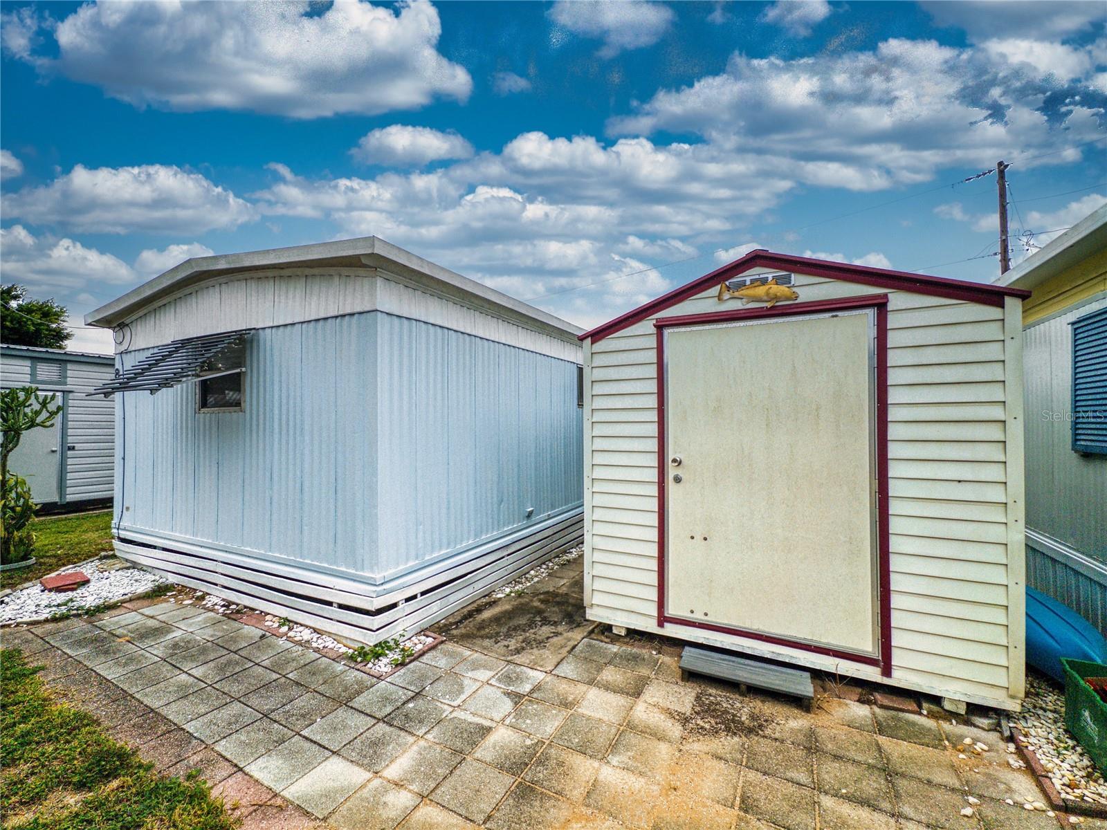 FRIENDLY SHORES COOP - Residential