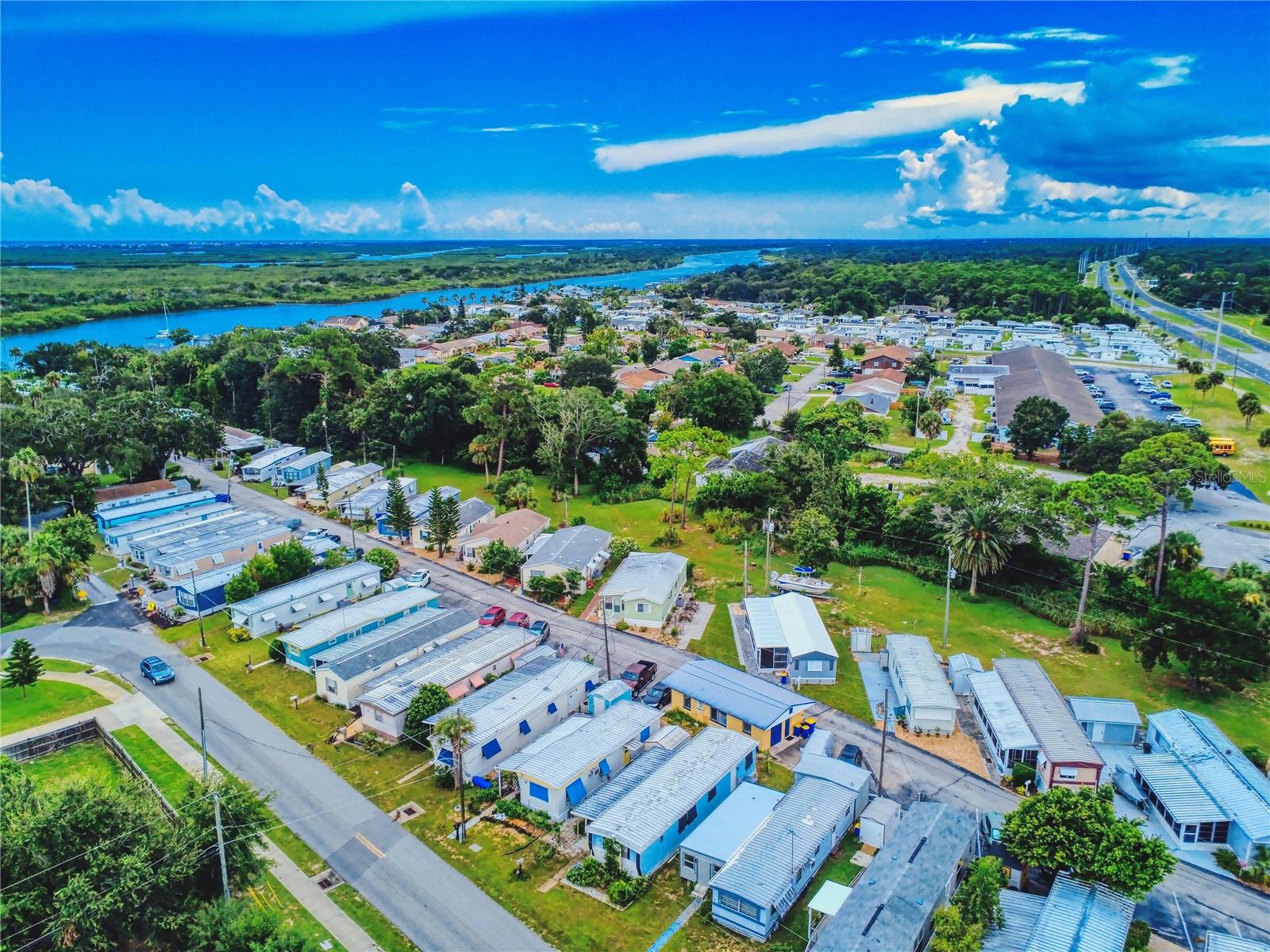 FRIENDLY SHORES COOP - Residential