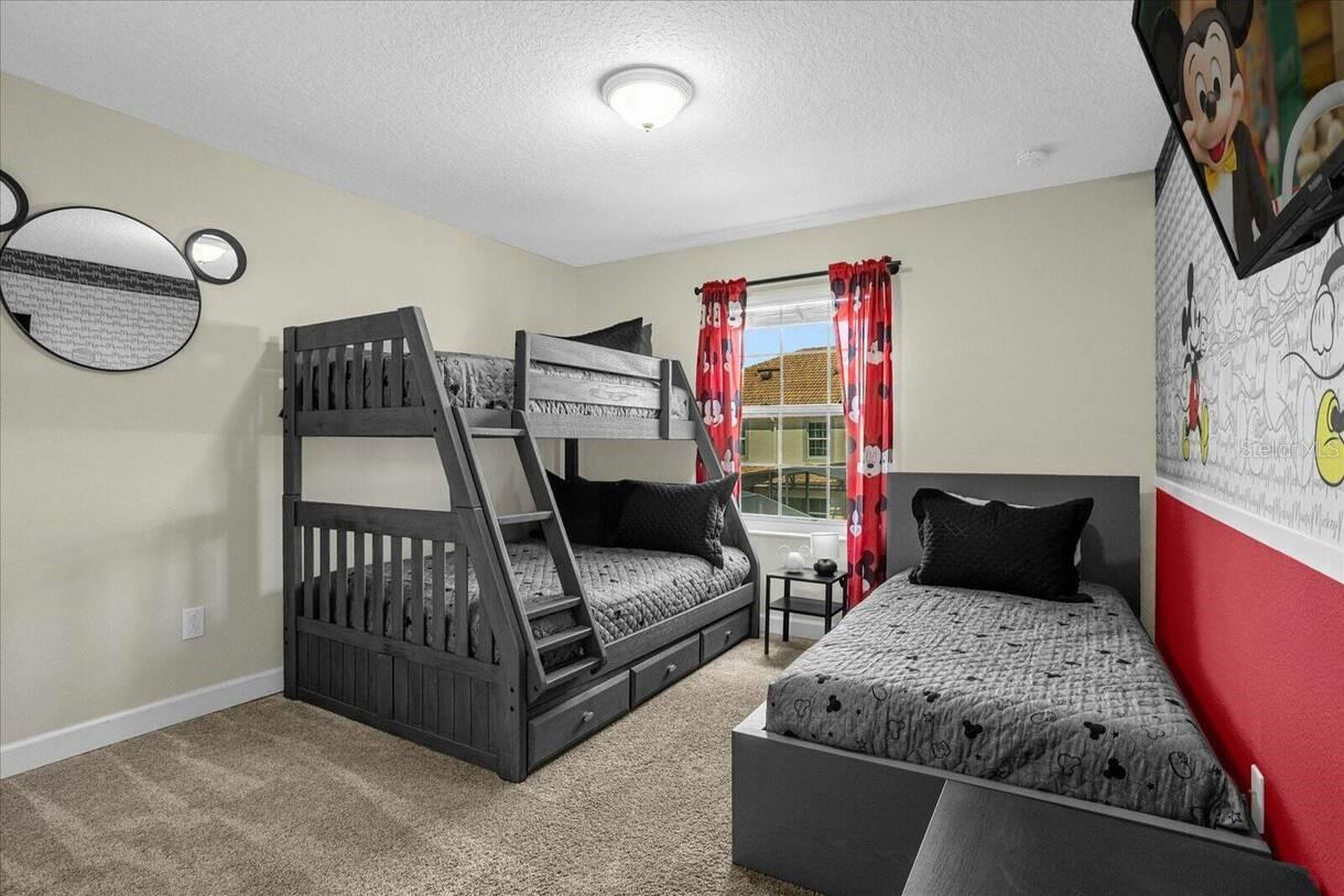 STOREY LAKE PH 3 - Residential