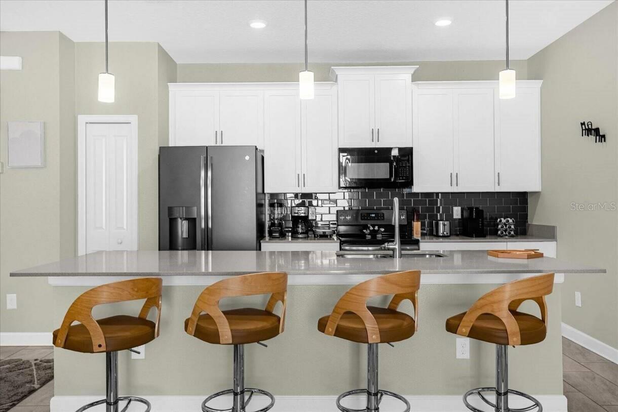 STOREY LAKE PH 3 - Residential