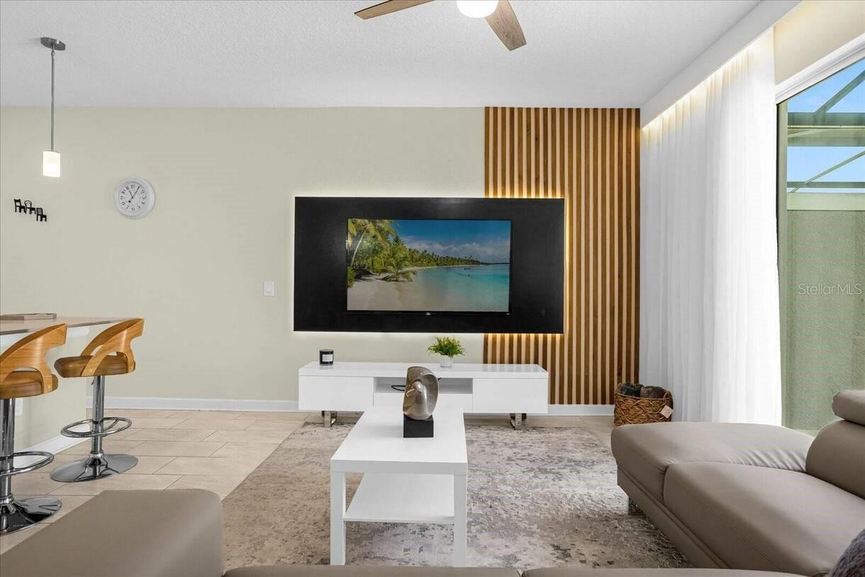 STOREY LAKE PH 3 - Residential