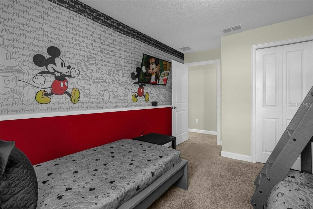 STOREY LAKE PH 3 - Residential