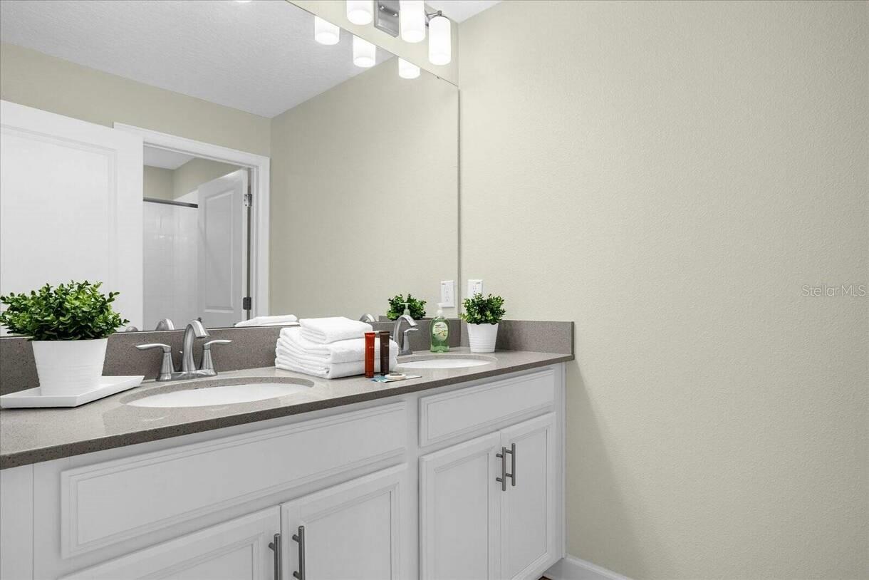 STOREY LAKE PH 3 - Residential