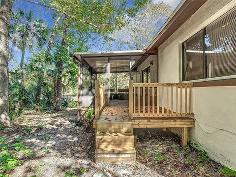 A home in WINTER SPRINGS