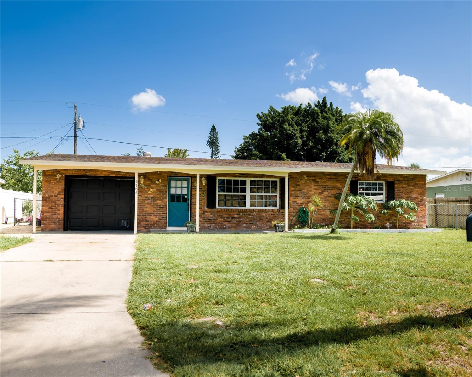 Welcome to this delightful concrete block home in the heart of West Bradenton! Featuring 3 bedrooms, 2 full bathrooms, and 1,223 sq ft, this home blends classic character with modern updates. The converted garage offers additional living space—perfect for a home office, playroom, or guest suite. Enjoy stylish finishes including fresh paint, recessed lighting, granite countertops, solid-surface flooring, and stainless steel appliances. Beautifully renovated bathrooms and an open kitchen with a breakfast bar, built-in microwave, and wine refrigerator. Set on a spacious 7,700 sq ft lot with a fully fenced yard—ideal for outdoor entertaining or relaxing in privacy.
This move-in-ready home is located close to schools, shopping, dining, and just minutes from the beautiful beaches of Anna Maria Island. The motivated seller makes this a fantastic opportunity—don't miss out!