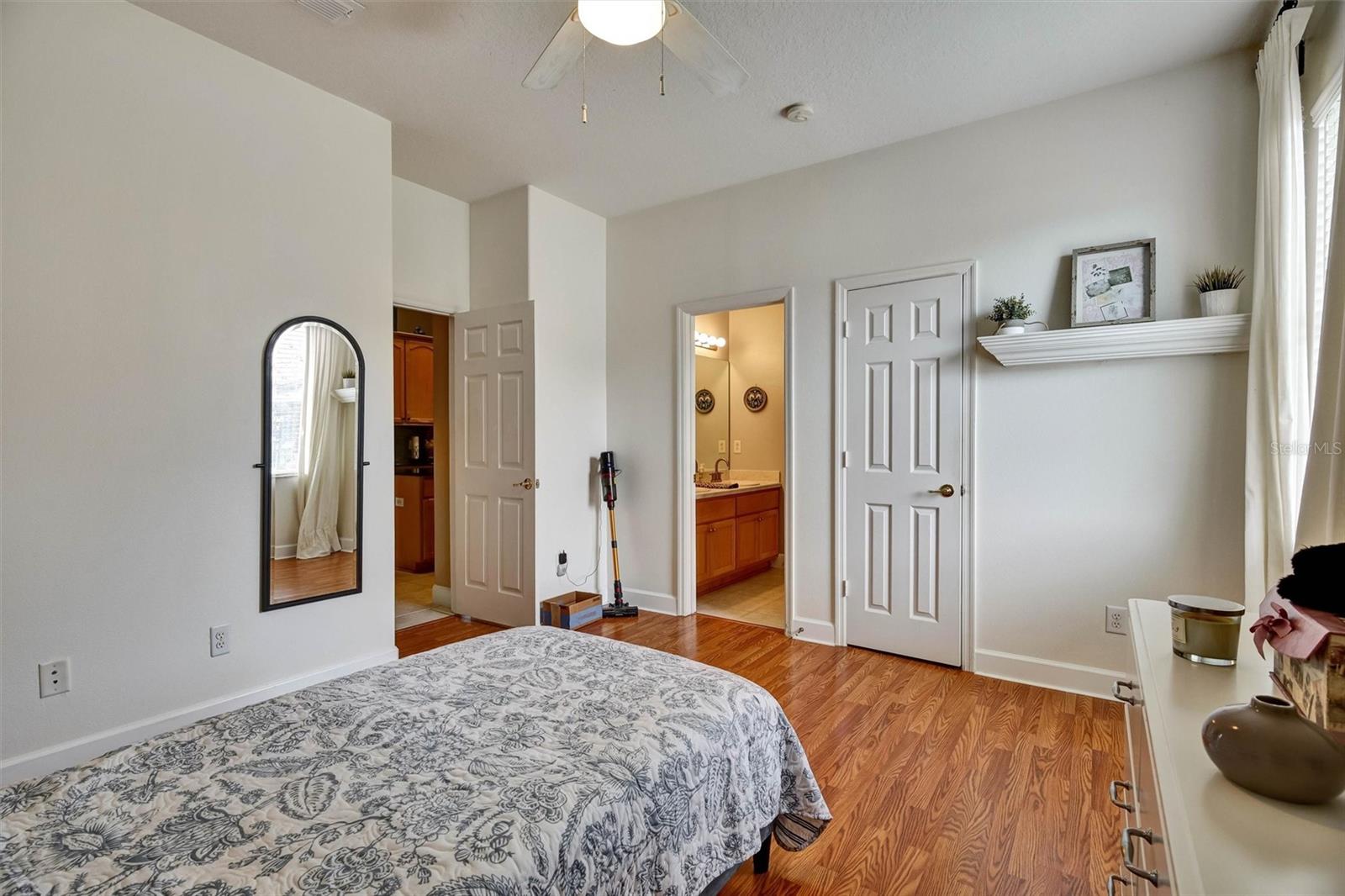 ASHLEY COVE UNIT 3 - Residential
