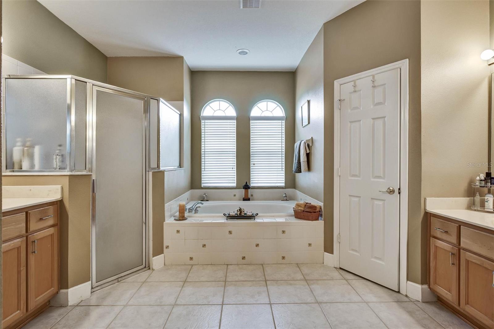 ASHLEY COVE UNIT 3 - Residential