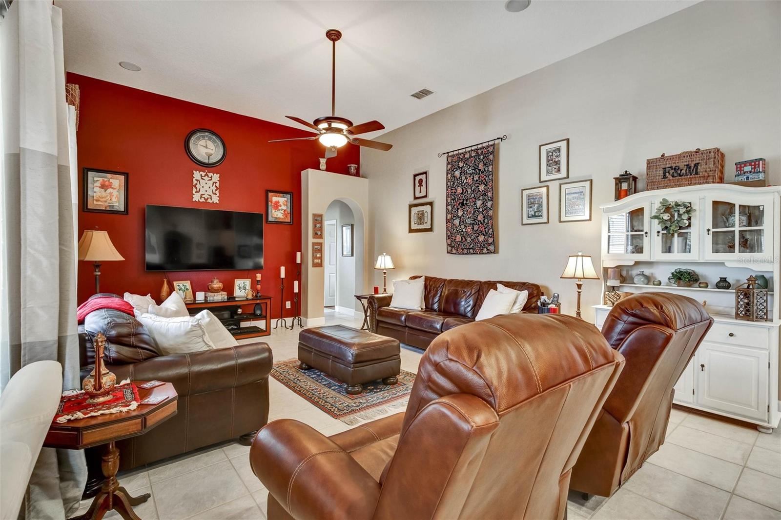 ASHLEY COVE UNIT 3 - Residential