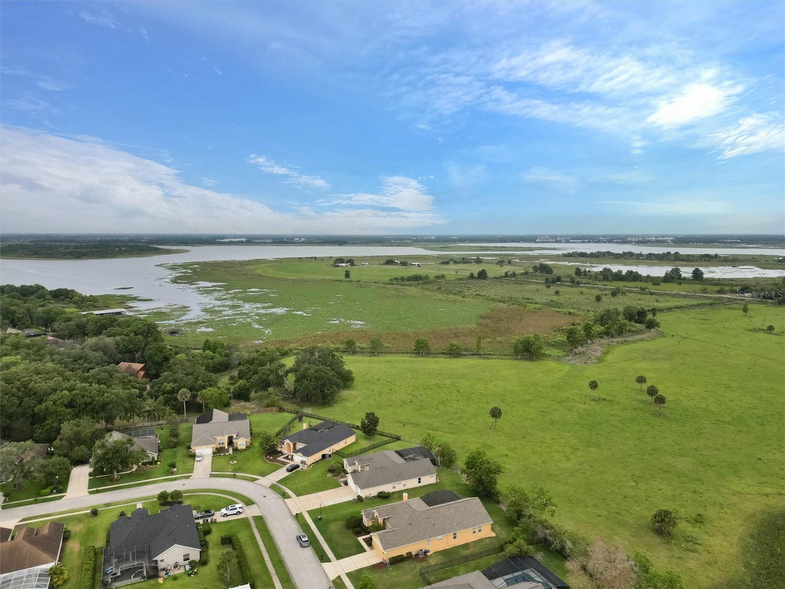 ASHLEY COVE UNIT 3 - Residential