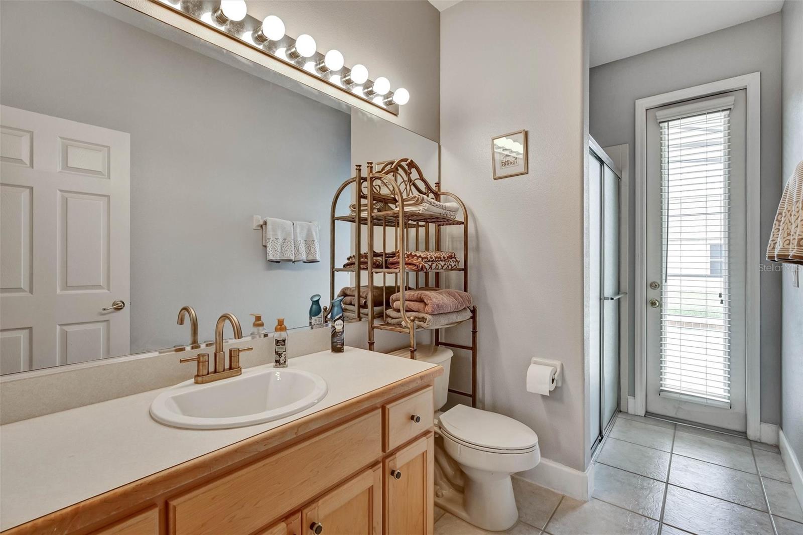 ASHLEY COVE UNIT 3 - Residential