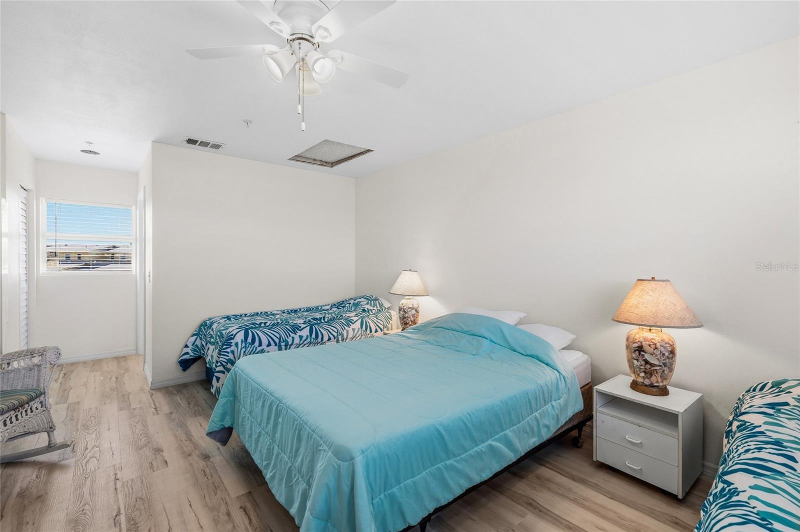 HIDEAWAY BAY BEACH CLUB PH 02 - Residential