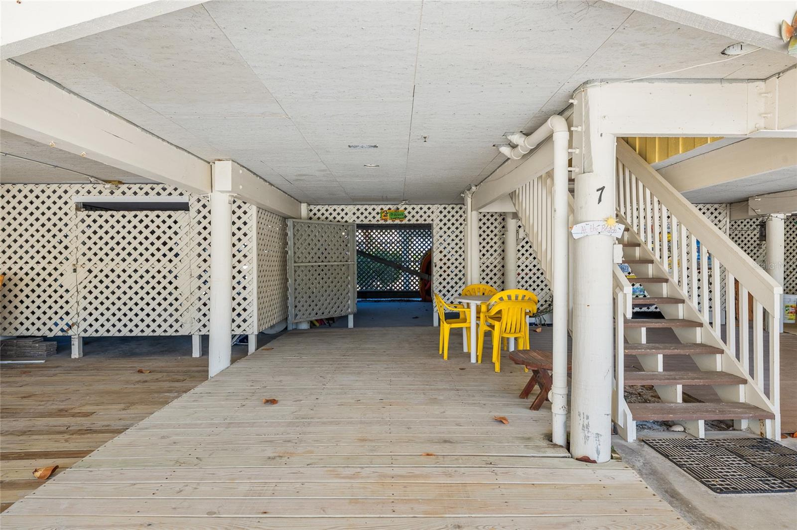 HIDEAWAY BAY BEACH CLUB PH 02 - Residential