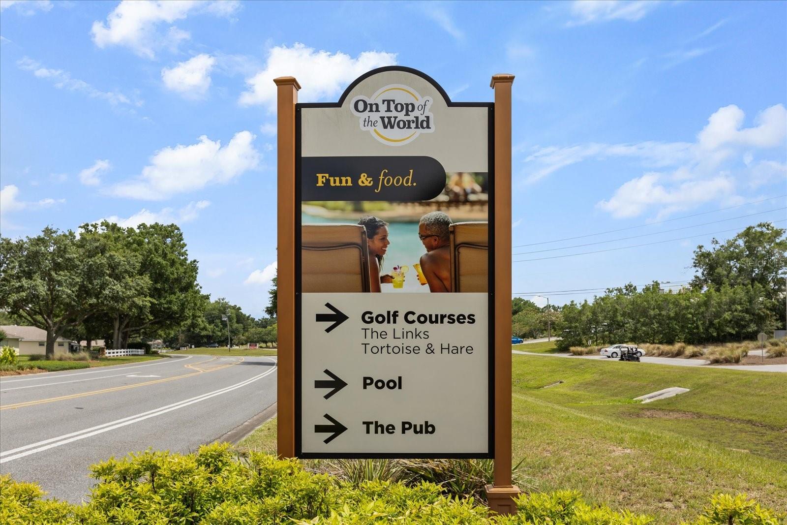 CIRCLE SQUARE WOODS Y - Residential