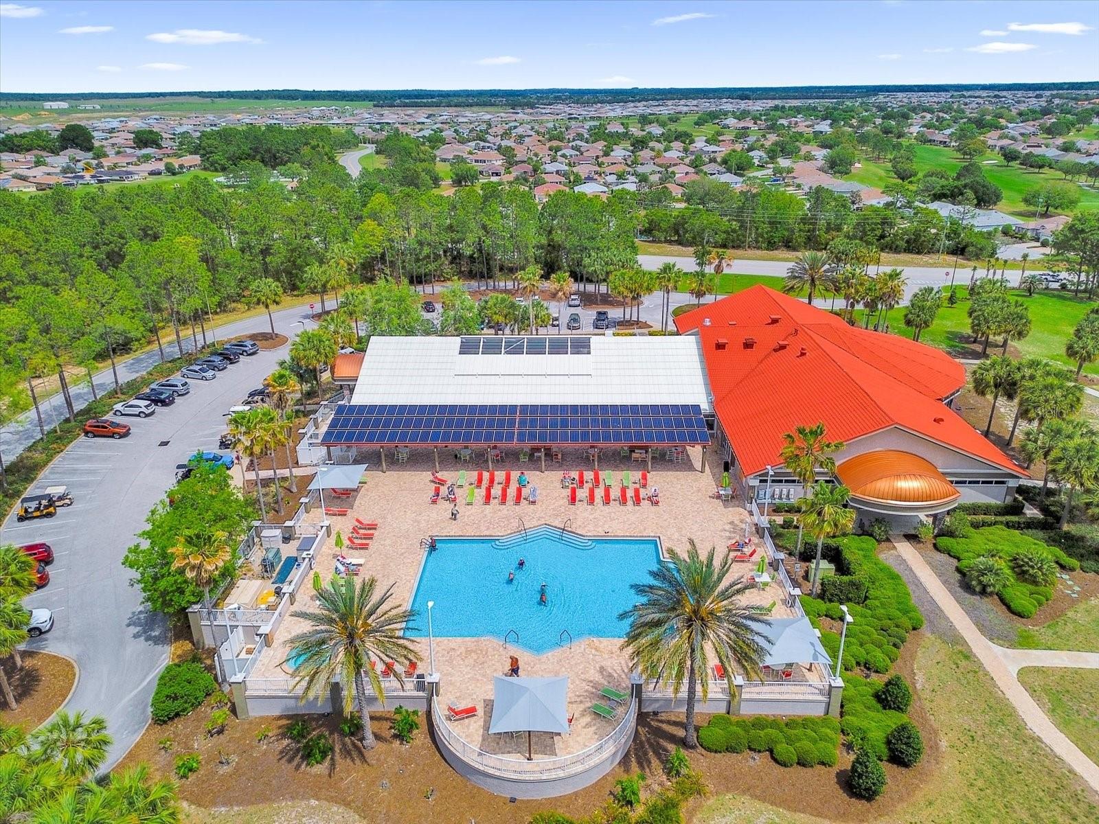 CIRCLE SQUARE WOODS Y - Residential