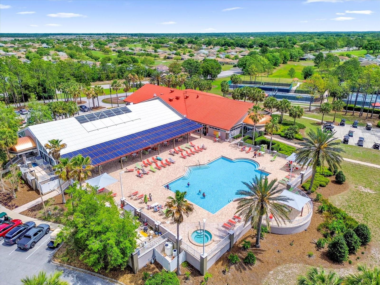 CIRCLE SQUARE WOODS Y - Residential