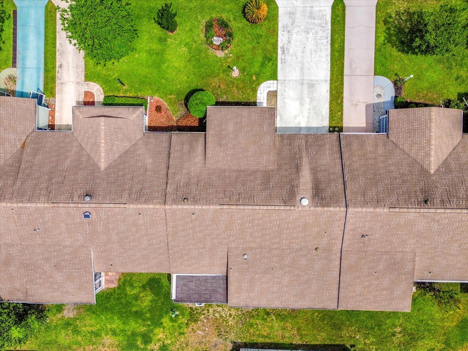 CIRCLE SQUARE WOODS Y - Residential