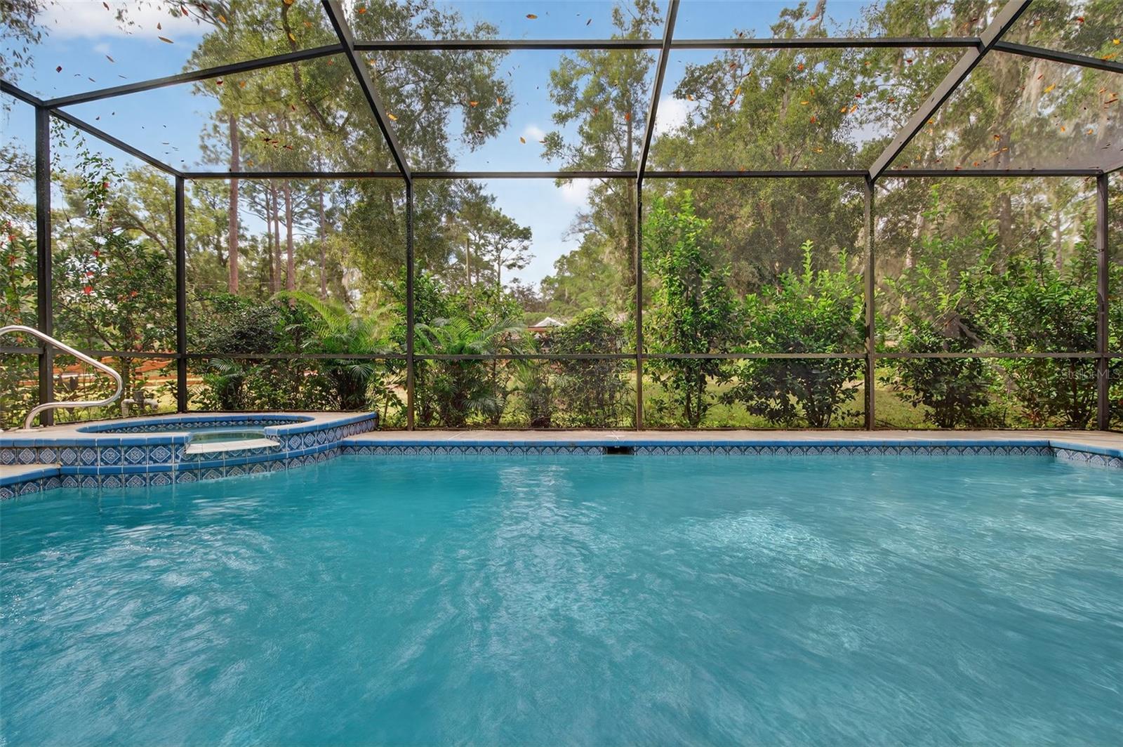 NOTTINGHAM FOREST - Residential