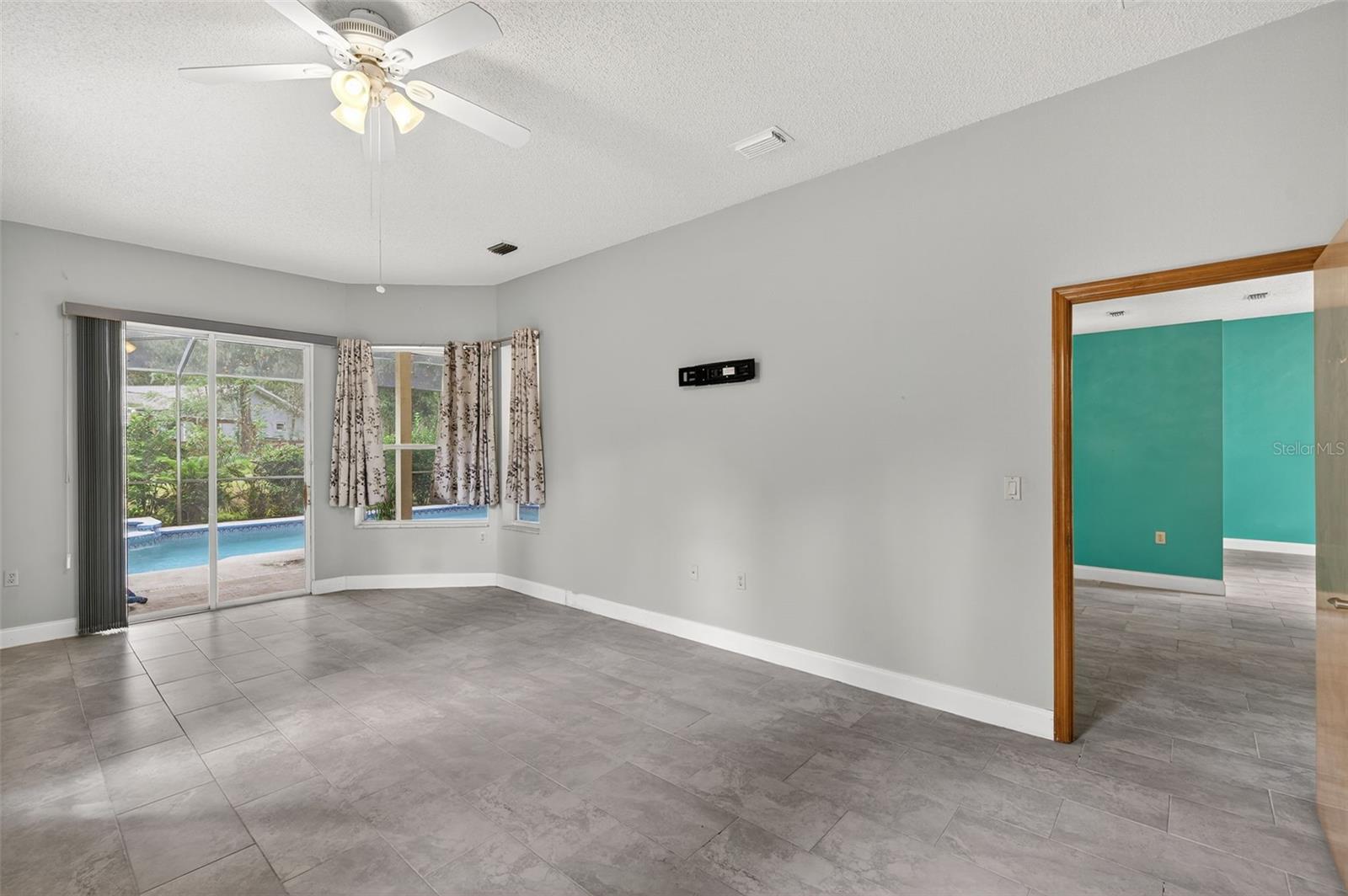 NOTTINGHAM FOREST - Residential