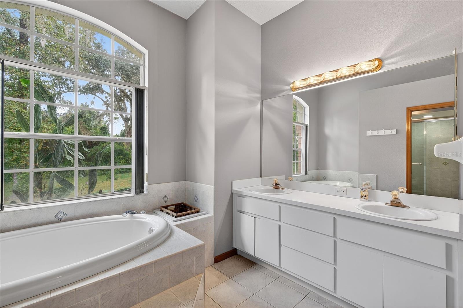 NOTTINGHAM FOREST - Residential