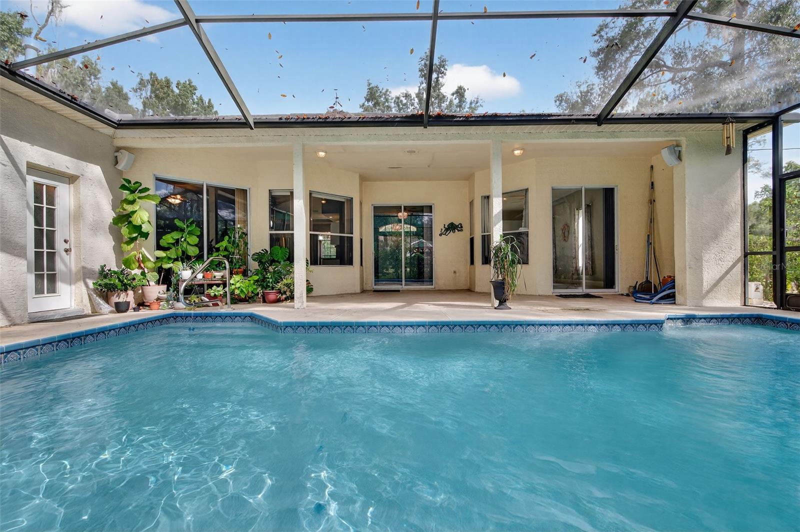 NOTTINGHAM FOREST - Residential