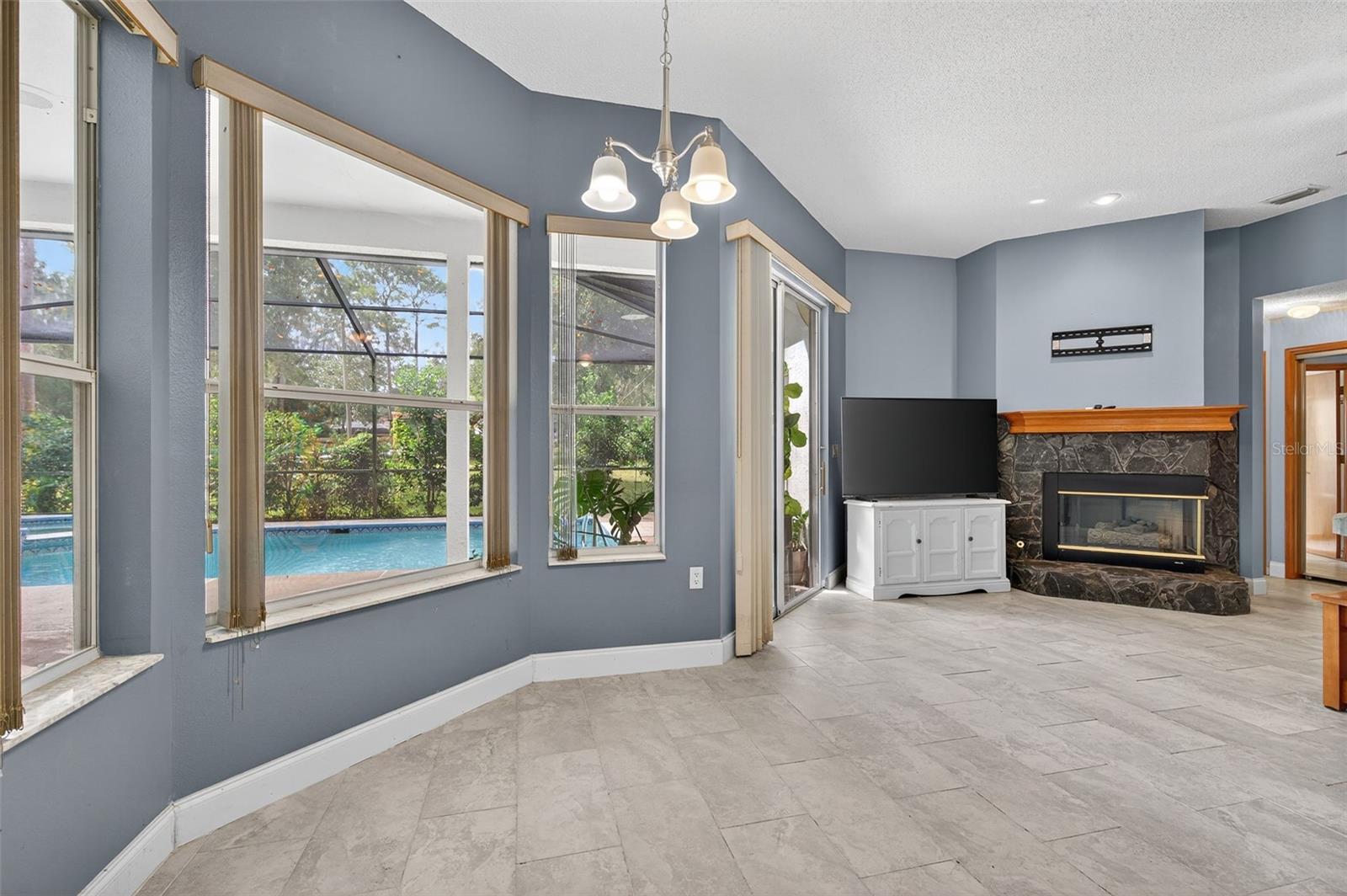 NOTTINGHAM FOREST - Residential