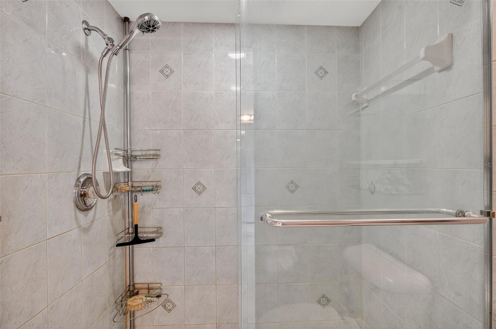 NOTTINGHAM FOREST - Residential