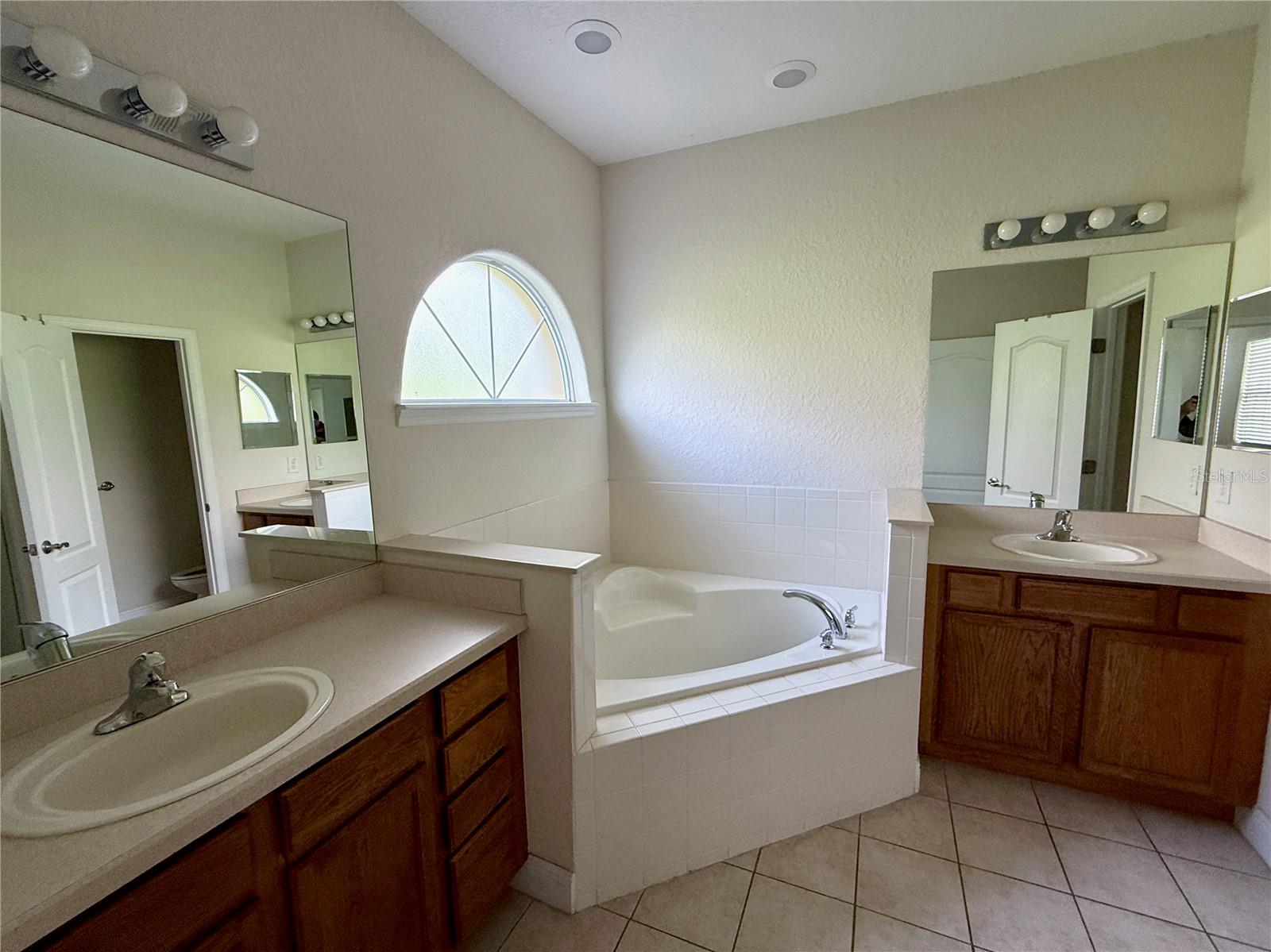 MAGNOLIA POINTE SUB - Residential Lease