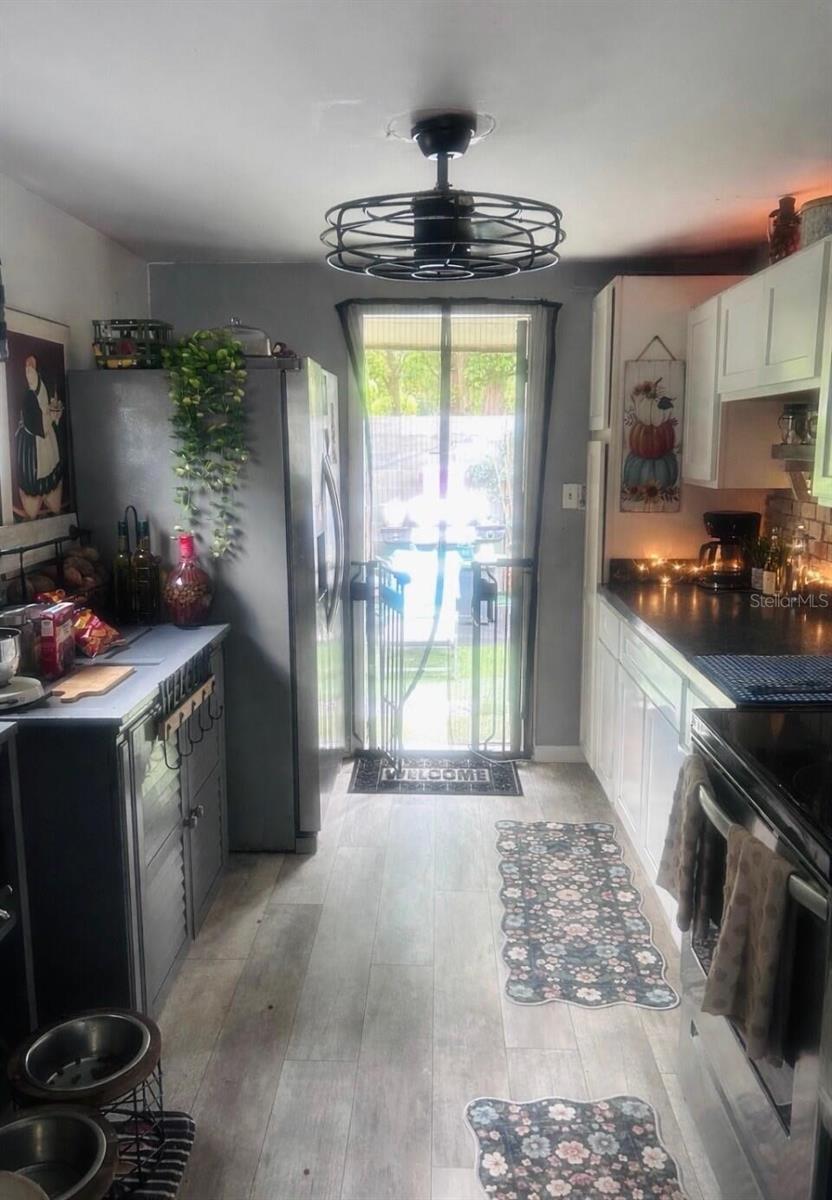 Photo of 280 E 1st Street, Apopka, FL 32703 (MLS # O6399457)