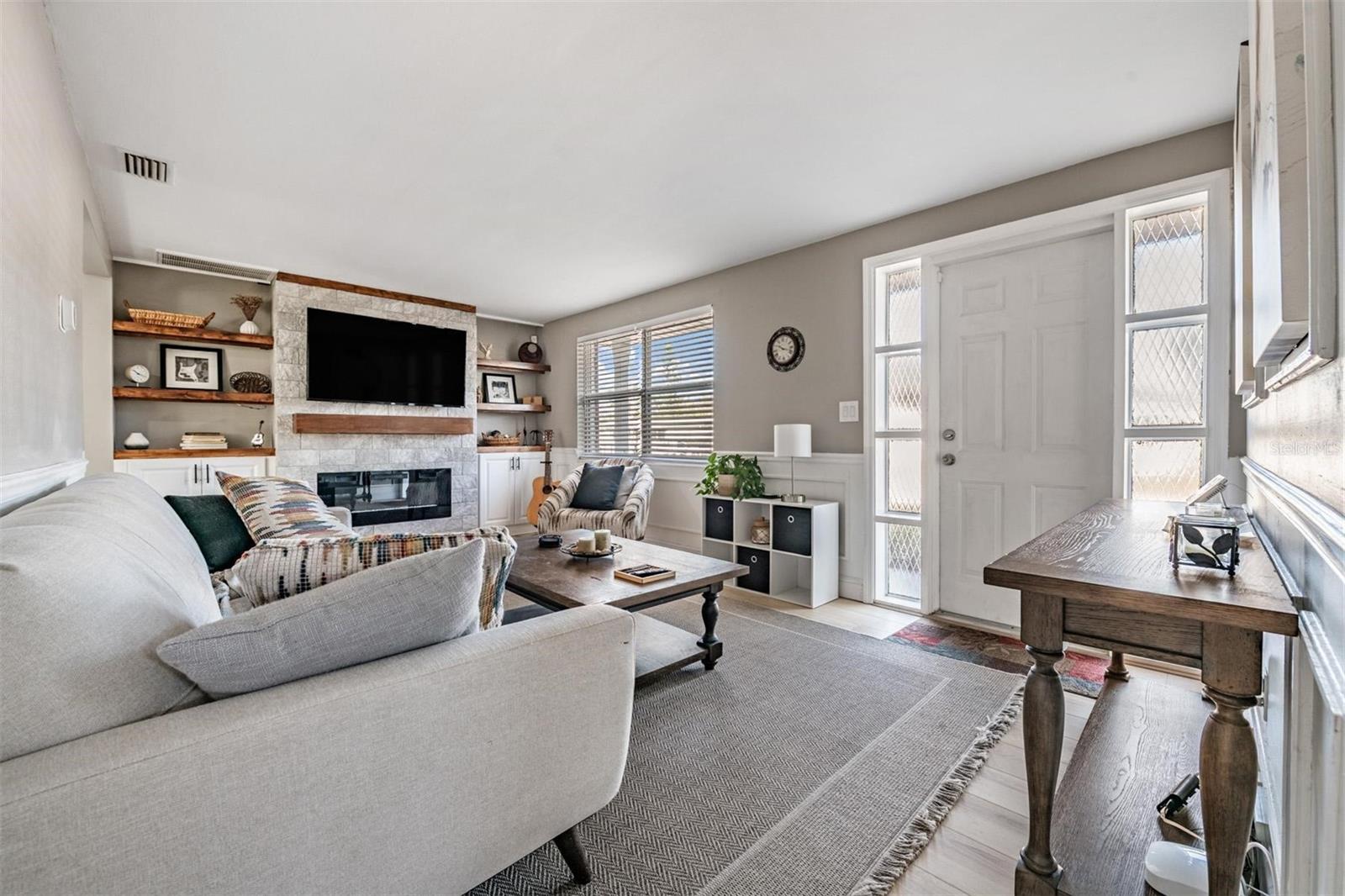 ORANGEWOOD VILLAGE - Residential