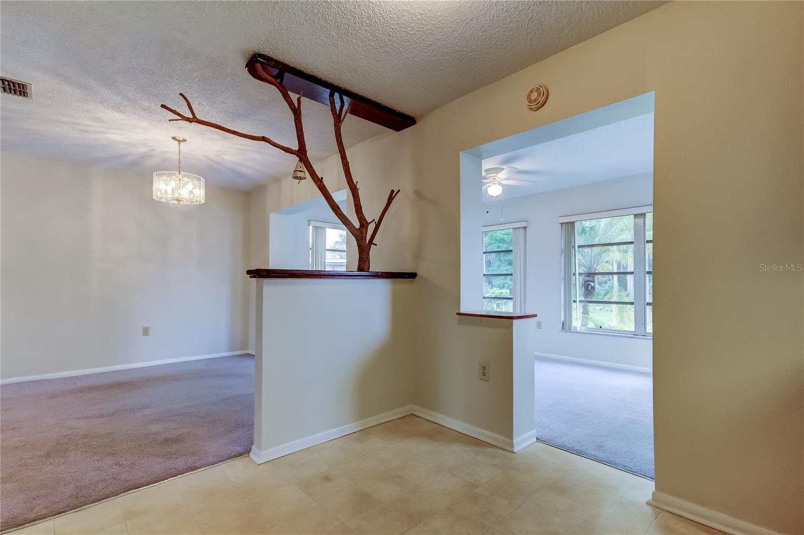 HERITAGE LAKE - Residential