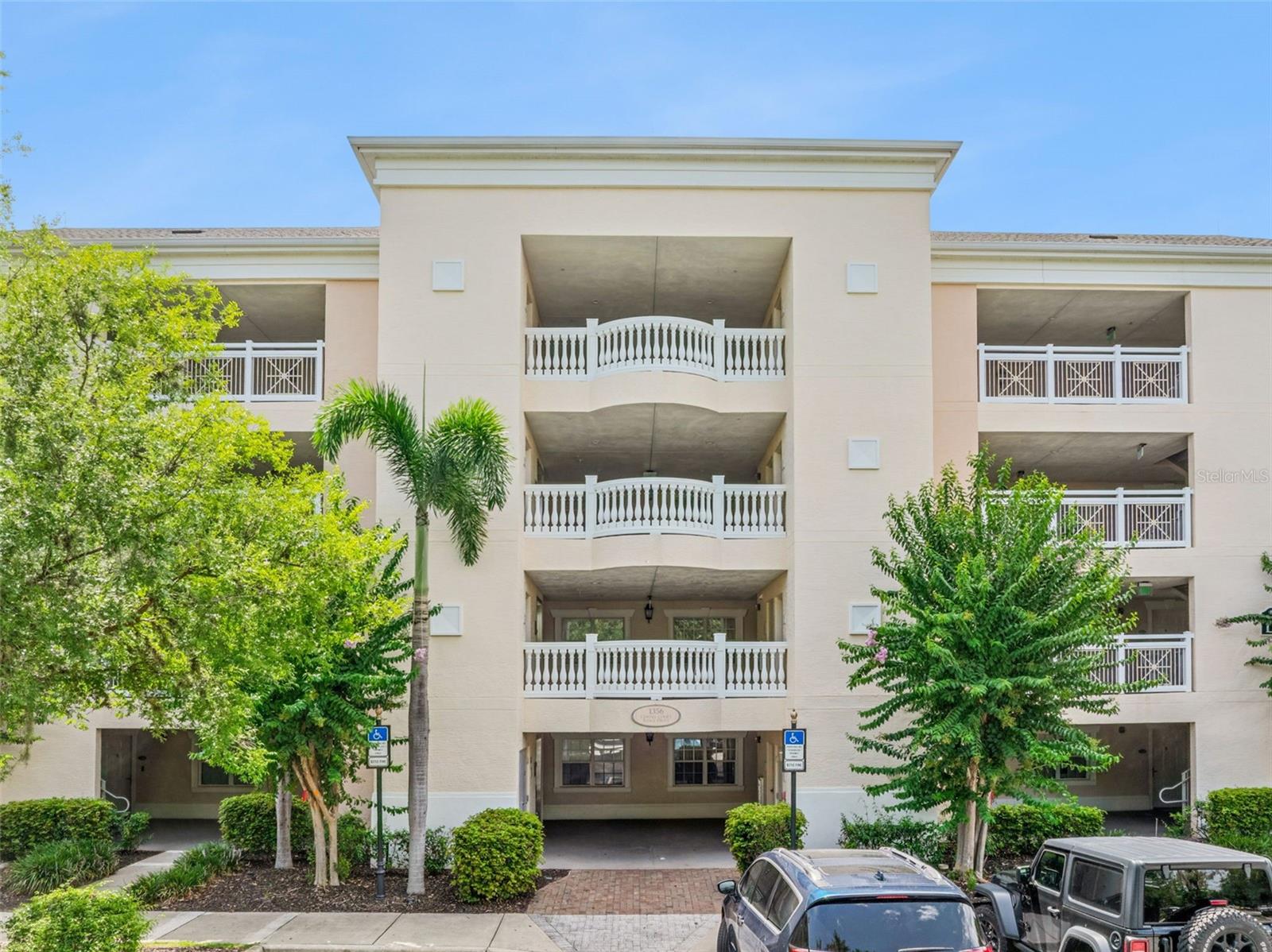1356 CENTRE COURT RIDGE DRIVE 303