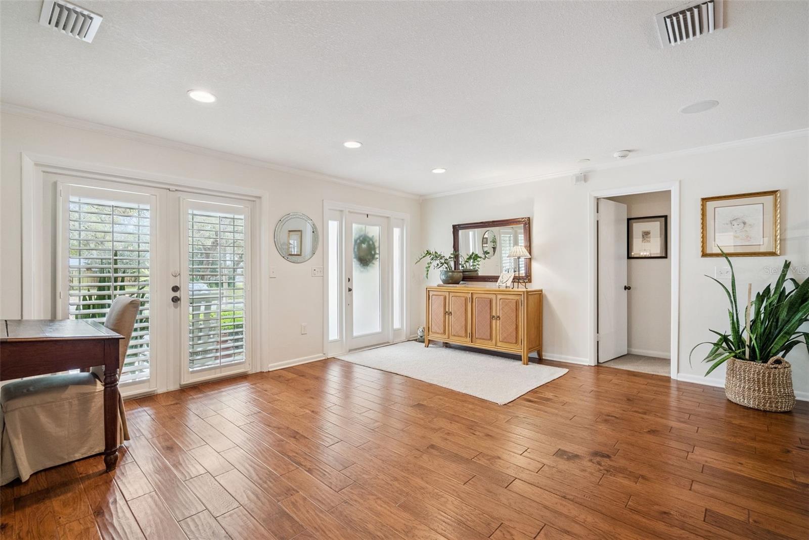 SWEETWATER COVE - Residential