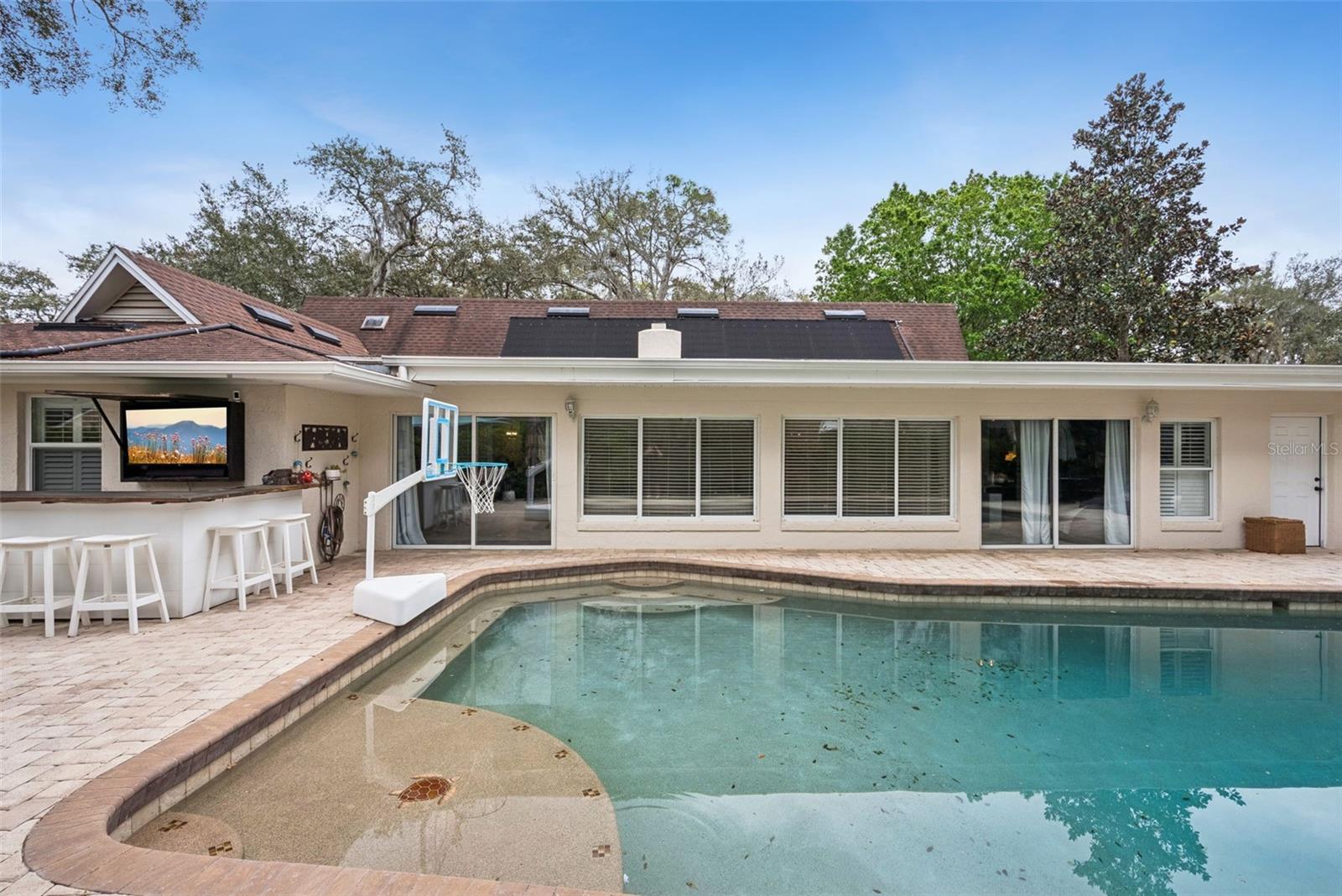 SWEETWATER COVE - Residential