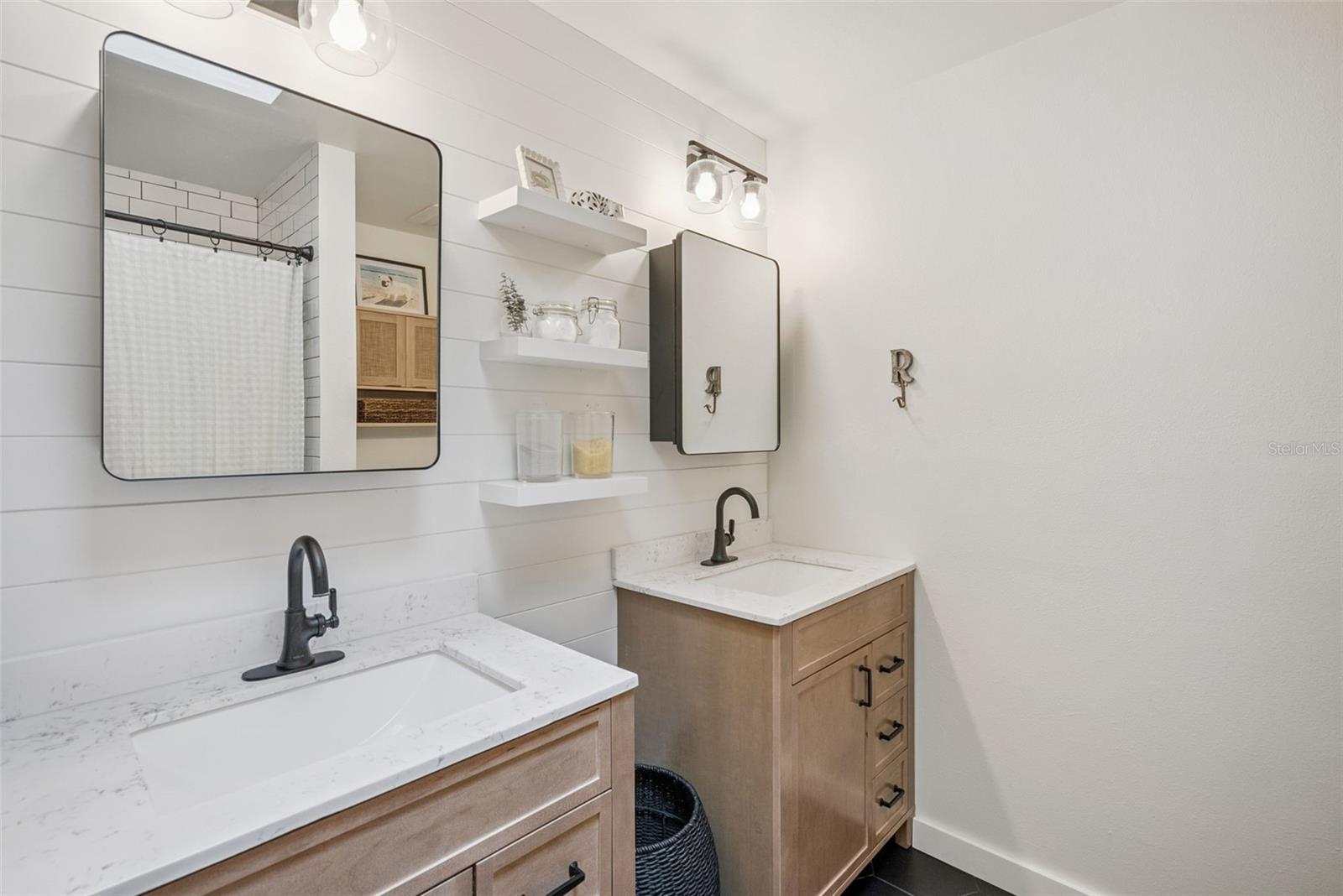 SWEETWATER COVE - Residential