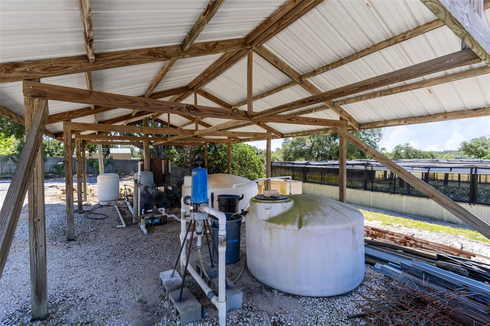 APSHAWA GROVES - Commercial Sale