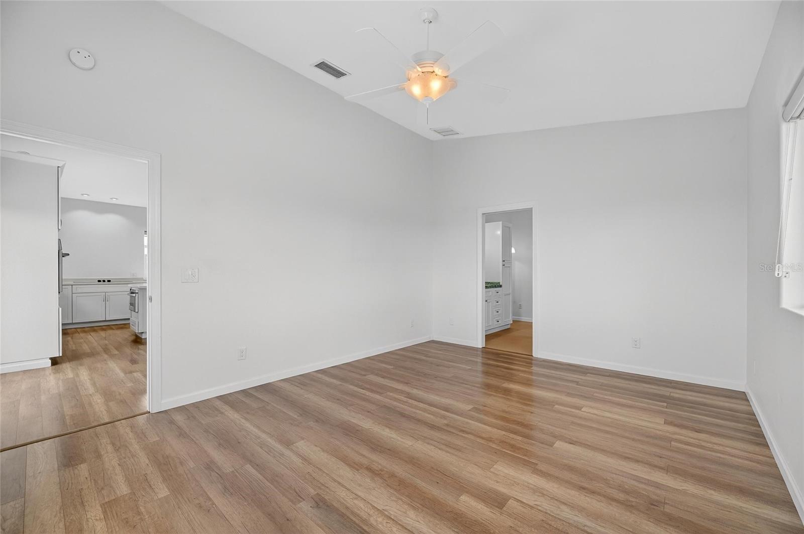 SURFSIDE SUB 4 - Residential Lease