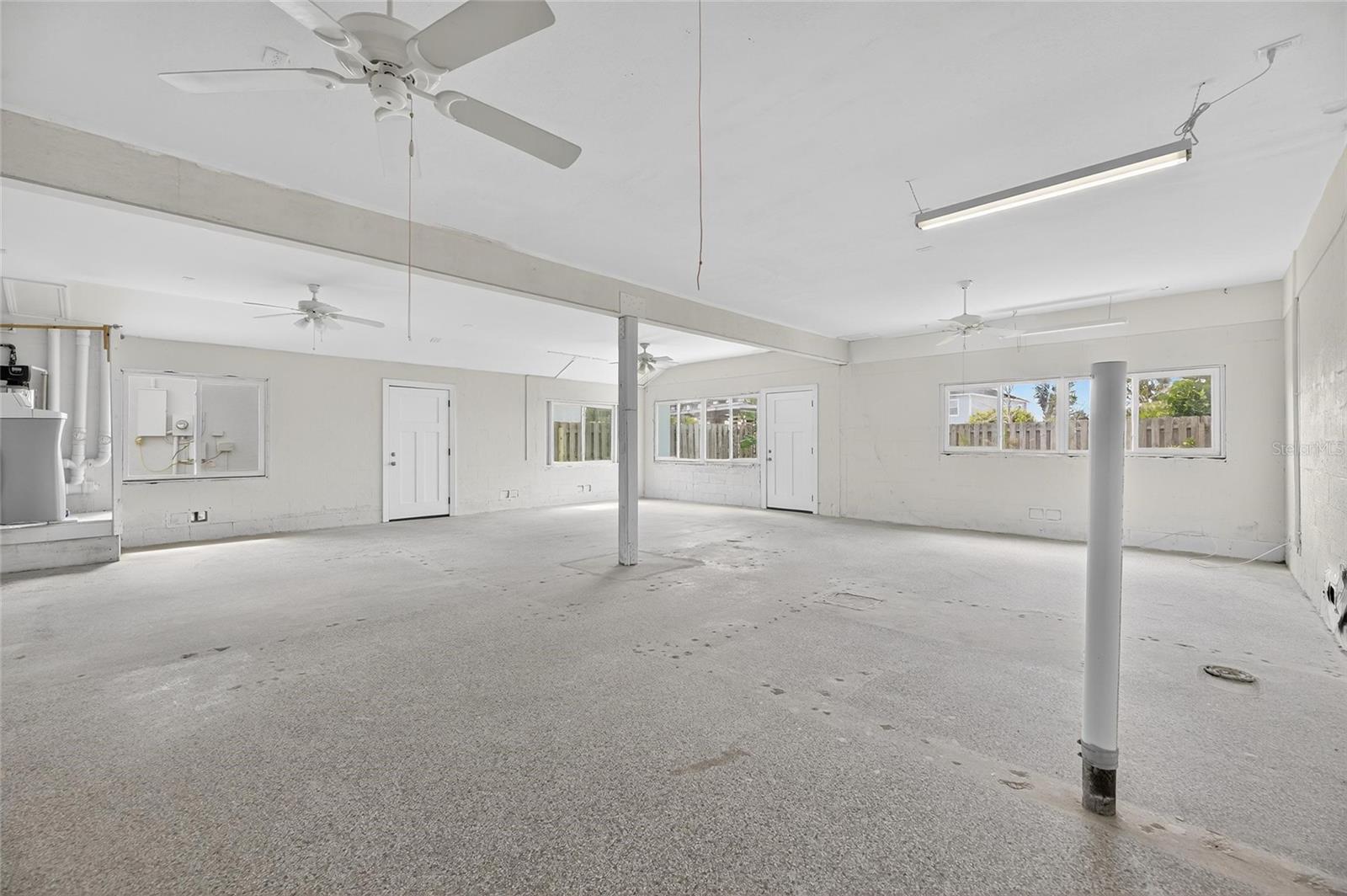 SURFSIDE SUB 4 - Residential Lease