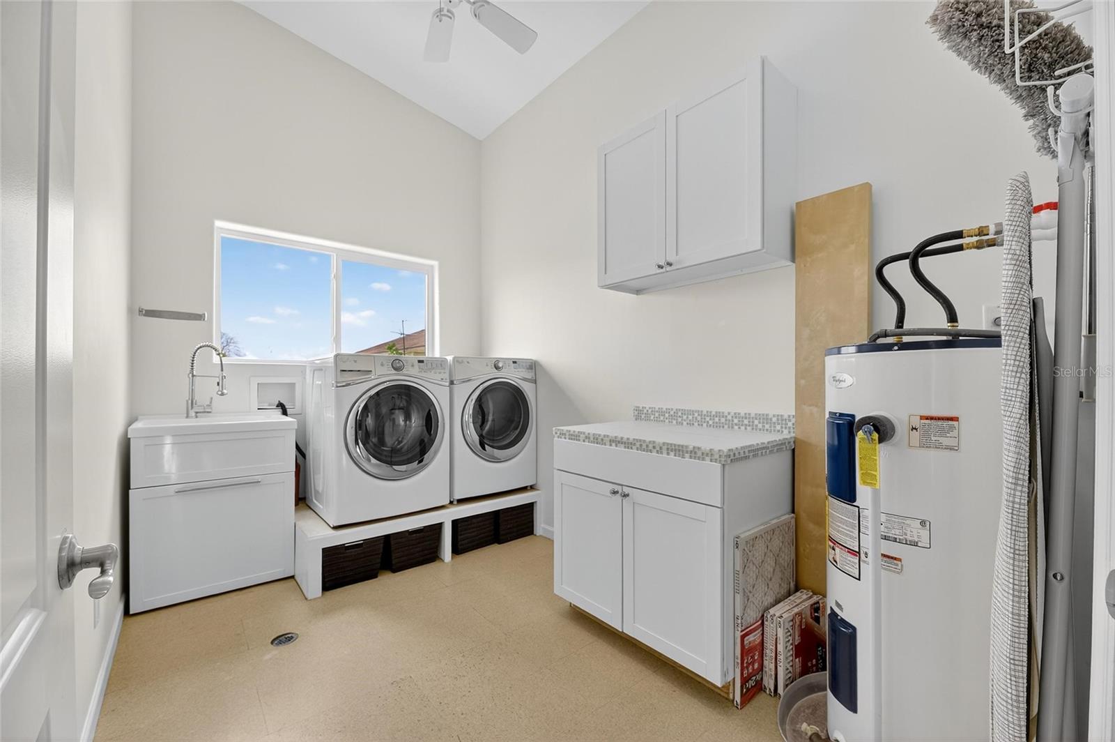 SURFSIDE SUB 4 - Residential Lease